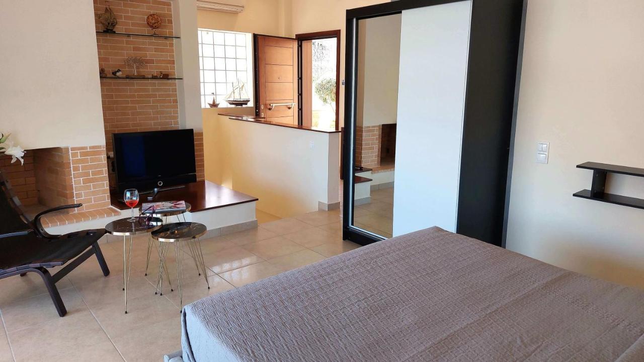 Holiday Villa Sunjoy Close To The Beach Sounion Exterior foto